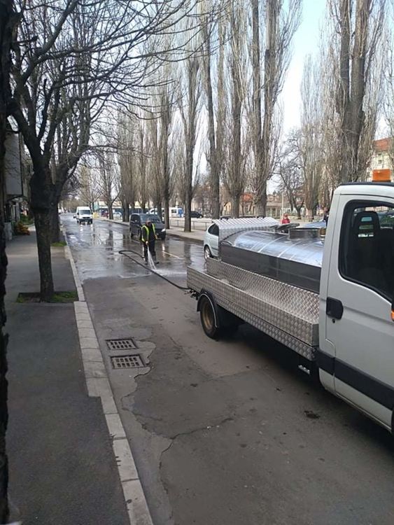 Община Хасково: Стойте си вкъщи!