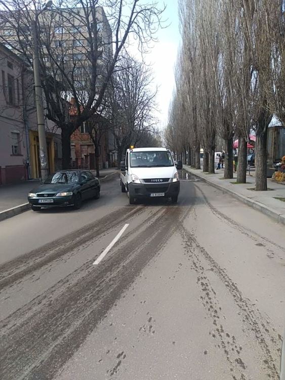 Община Хасково: Стойте си вкъщи!