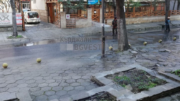 Повече от две трети от кърджалийци одобряват мерките срещу коронавируса в общината ,сочи анкета