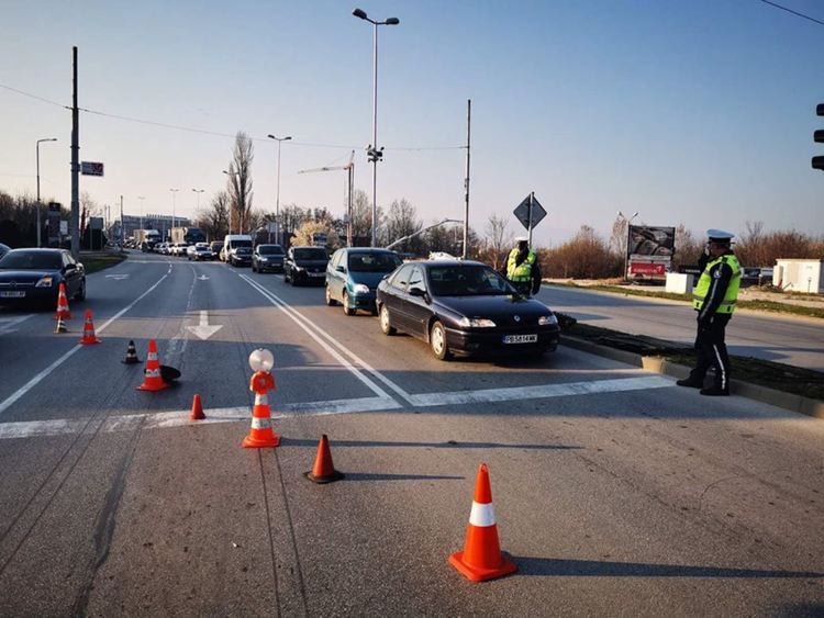 Срокът за изкарване на служебни бележки за КПП-тата в Пловдив изтича на 23 март