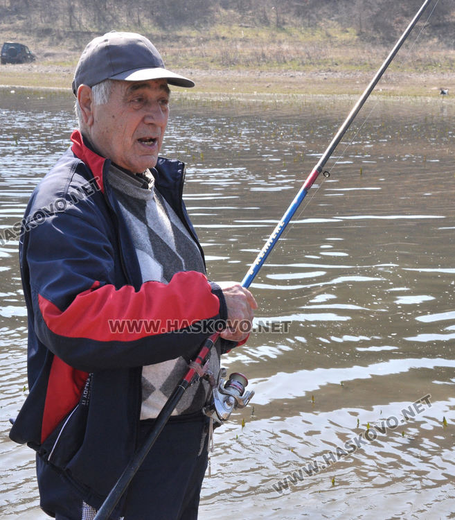 Рибари окупираха "Тракиец" по време на социалната изолация