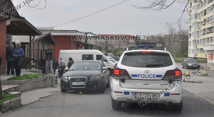 Полицаи и кметове разгониха роми в Орфей и струпали се хора в паркове 