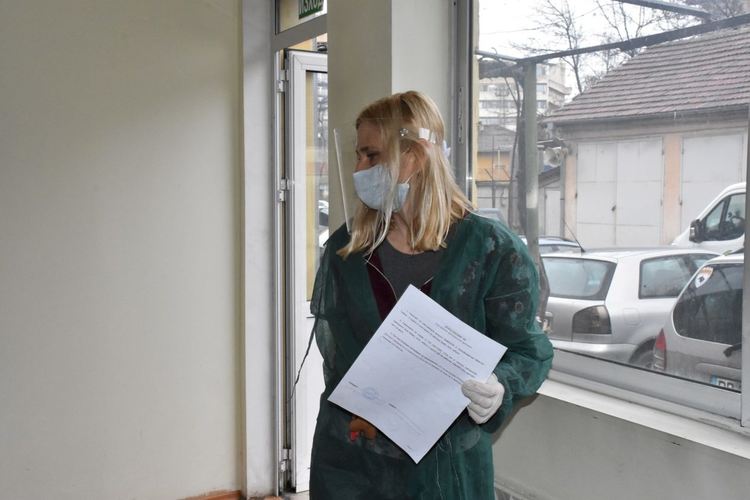 500 шлема и 200 маски за лекари, които ще се грижат за болни от коронавирус в Пловдив