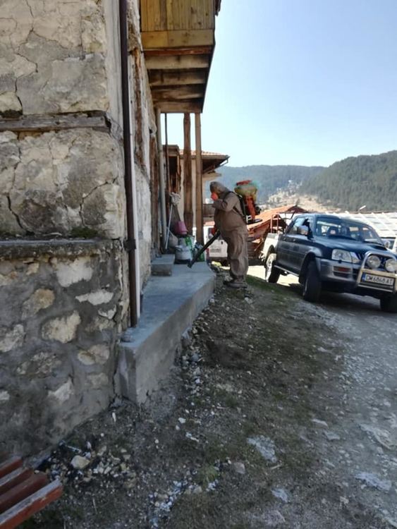 Започнаха да пристигат дарения за Гьоврен, селото със пострадал от covid-19