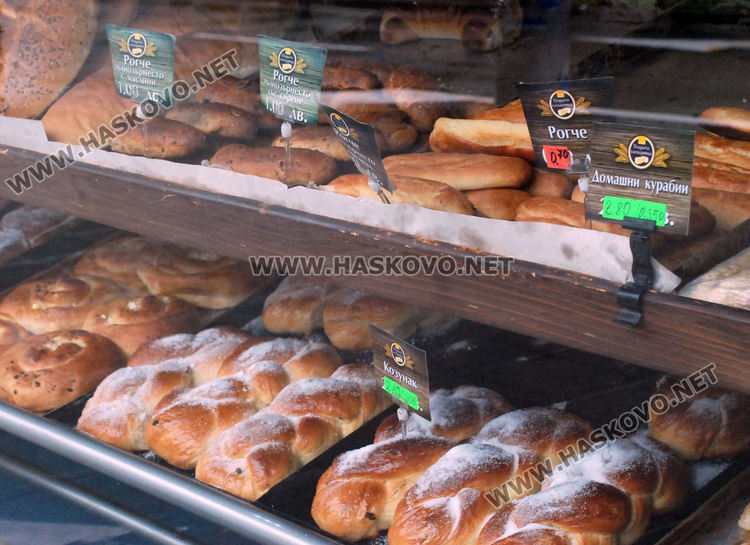 Забранява се продажбата на непакетирани закуски и храни от топли витрини