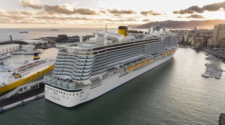 Круизен кораб с 1500 пасажери и коронавирус търси пристан в Италия