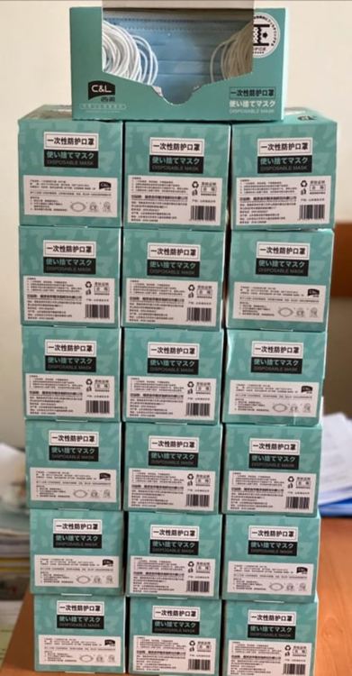 Още 1000 маски дарение за хората над 60г в Меричлери и селата получи община Димитровград