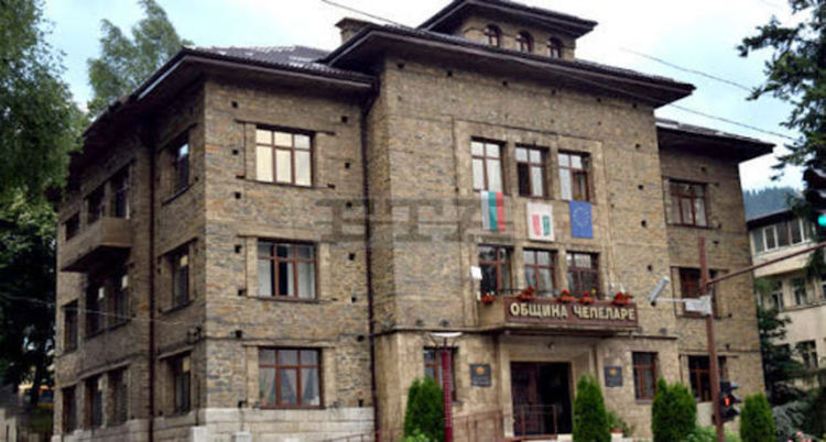 Чепеларе с амбициозен проект. Ще сменят цялостно уличното осветеление