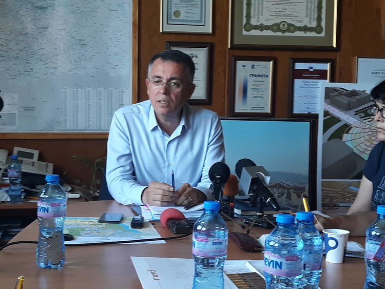 инж.Хасан Азис