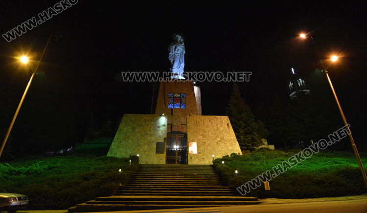 Повече от 7 000 града, сред които и Хасково, отбелязват Часът на Земята