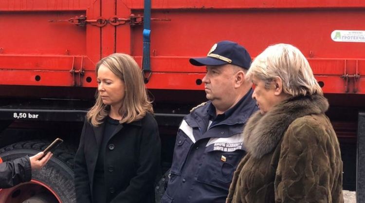 Митницата дари 13,5 тона спирт на болниците в Пловдивска област