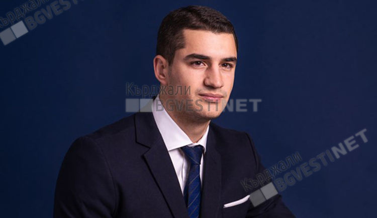 Никола Ликов