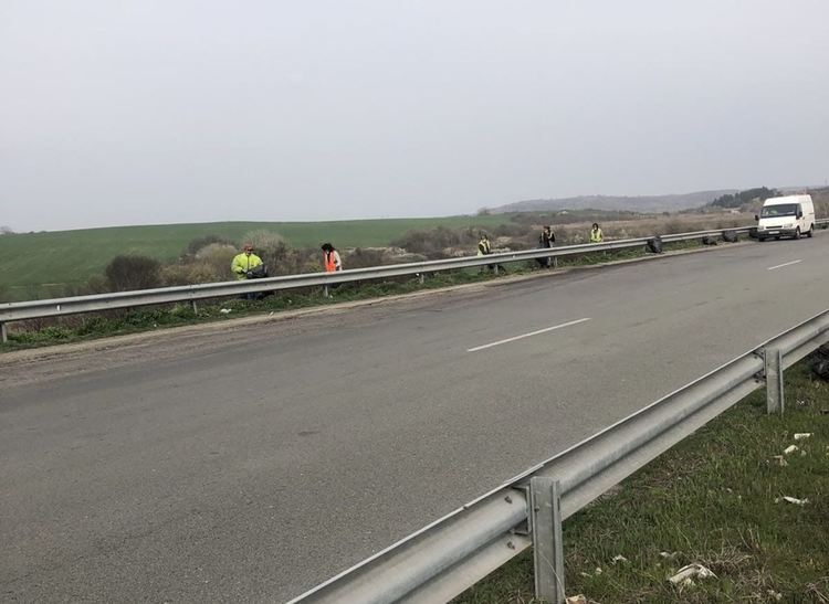 Прибраха  30 т отпадъци по АМ “Марица” преди границата с Турция