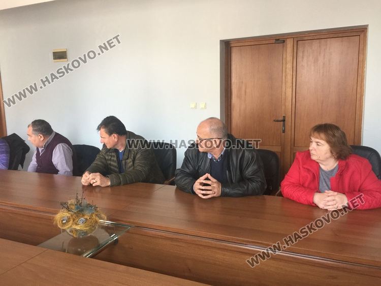 Лекарите в експертния съвет към Общинския щаб