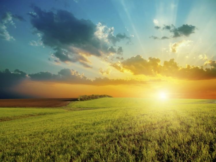 Променлива облачност и спад на температурата във вторник