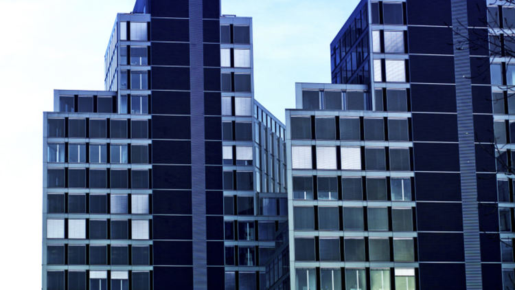 Собствениците на бизнес сгради искат мораториум за такса смет и кредити, докато са затворени