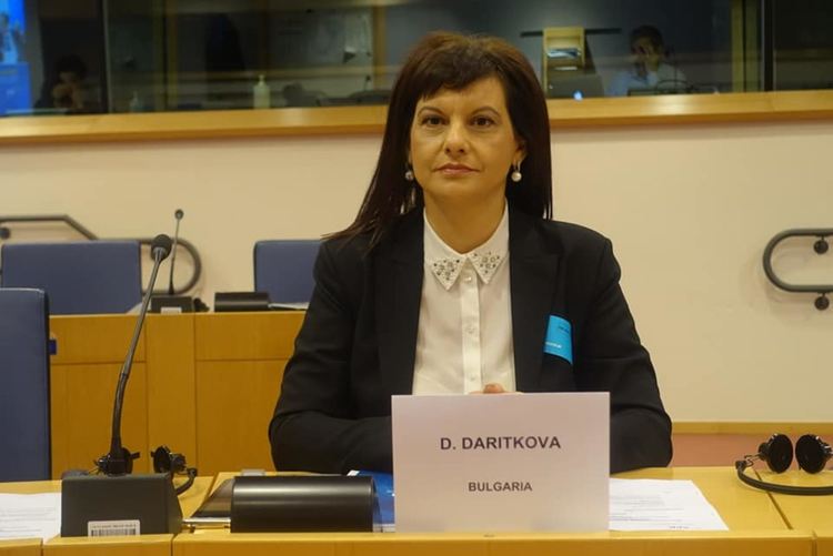 Депутатът д-р Даниела Дариткова е  с коронавирус