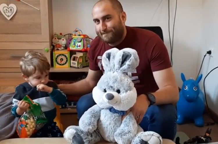 Хасково с приказка за силата срещу коронавируса (видео)