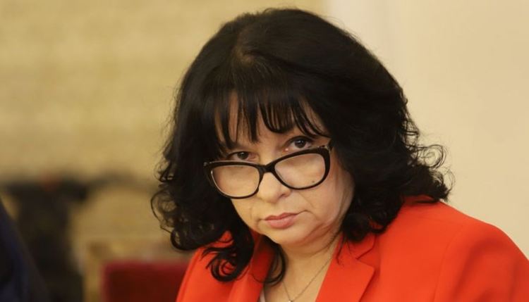 Работодателите искат оставката на енергийния министър Теменужка Петкова