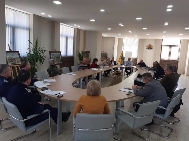 67 в Асеновград минаха под карантина през последните 3 дни, други 91 вече я минаха