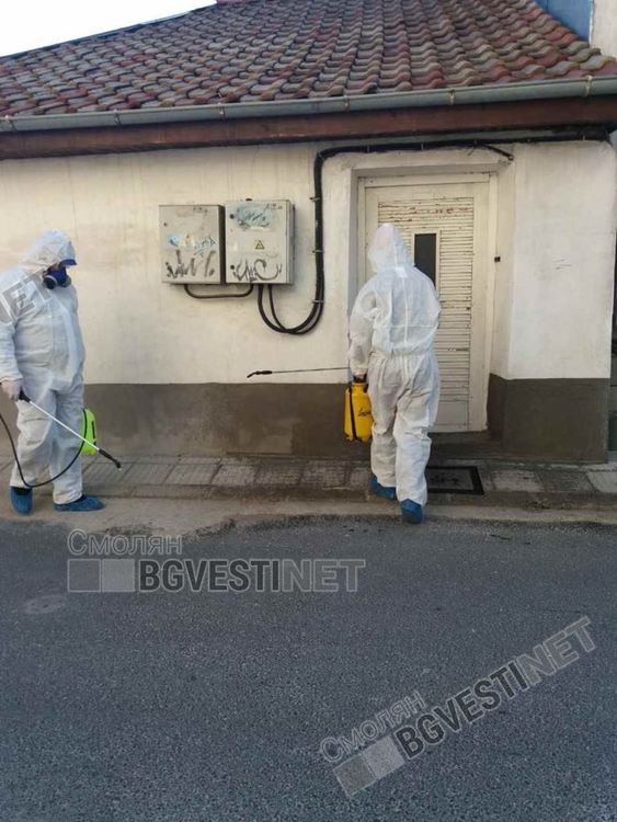 В Смолян дезинфекцират блокове и къщи заради covid-19, правят дежурства и графици