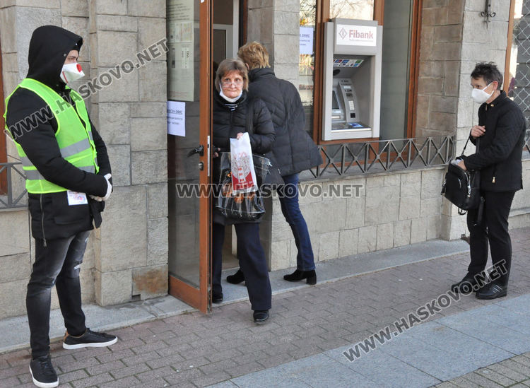 Отвориха втори офис на Бюрото по труда за регистрация на безработни