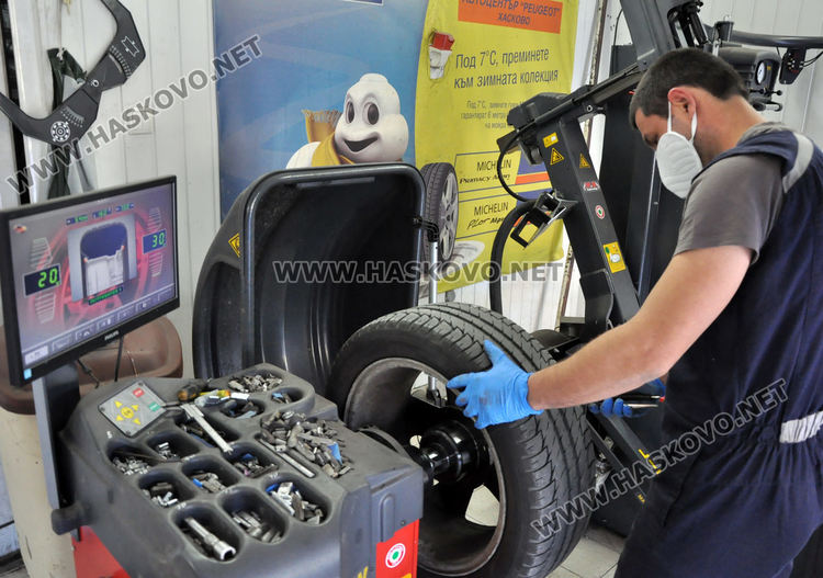 Затоплянето на времето напомни на хасковлии да сложат летни гуми на автомобилите