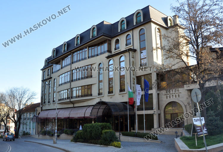 Хотел ”Ретро„ на тезгяха за продан за близо 4 млн.лв