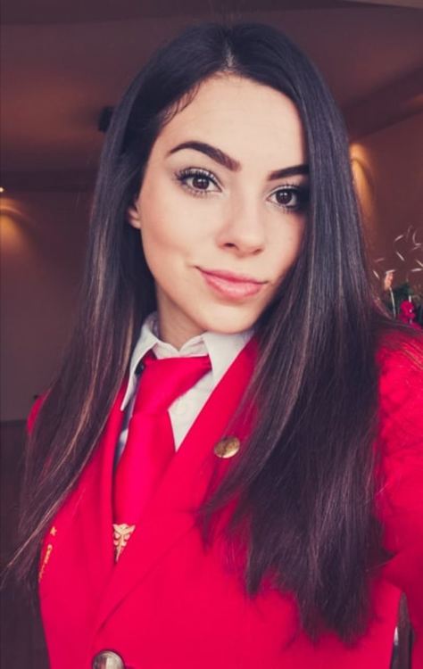 Анелия Крумова