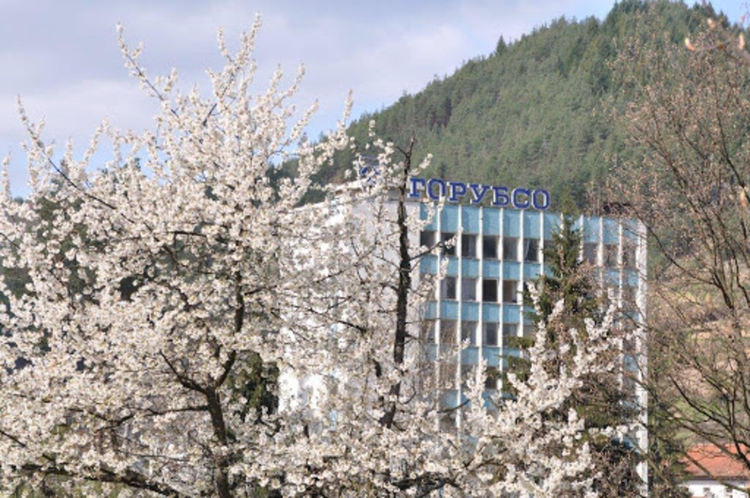 "Горубсо-Мадан" дари на болницата в града апарат за инвазивна вентилация