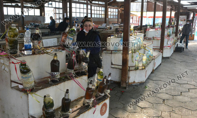 Заповедта на министър Ананиев обърка пазарджиите в Хасково