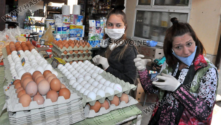 Търговец от Хасково: Затварят пазарите, за да "напълнят гушите" на веригите