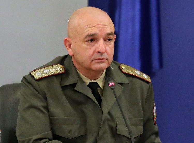 735 са потвърдените случаи на COVID-19 у нас, 40 нови (видео)