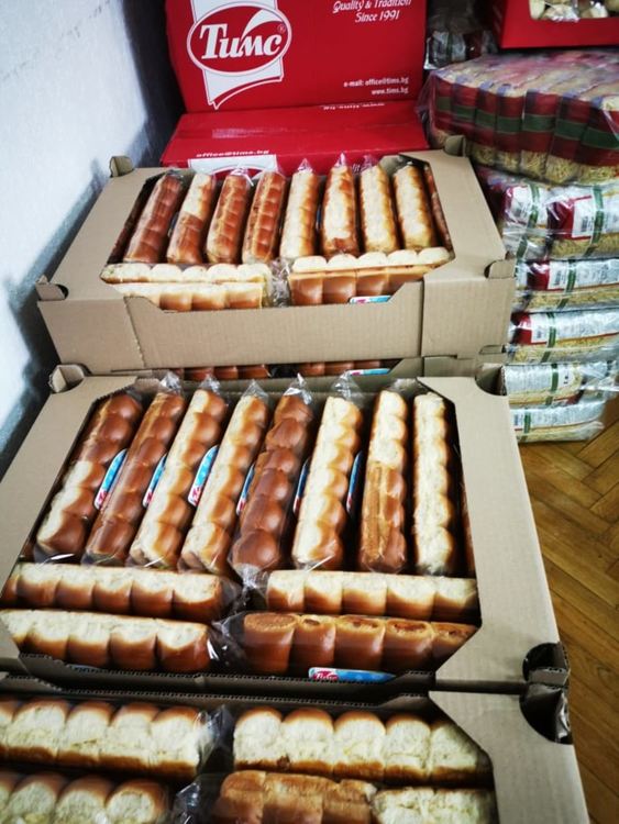 Раздадоха 300 пакета с великденски продукти на социално слаби в Хасково