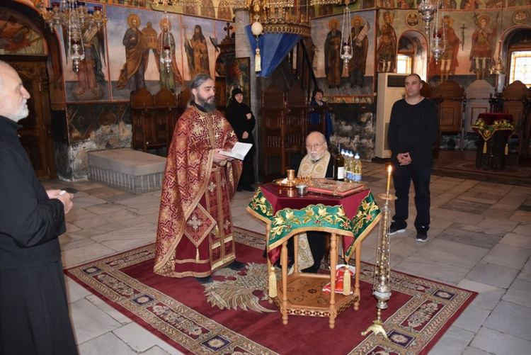 Снимки: Бачковски манастир