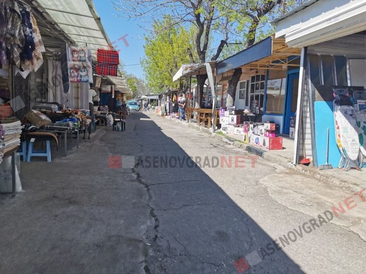 Пазарът затвори, отваря след Великден