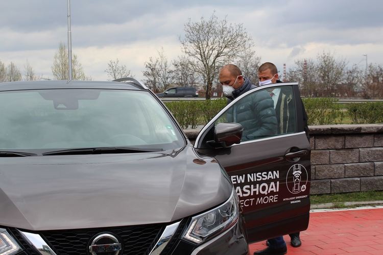 Община Асеновград получи автомобил за безвъзмездно ползване