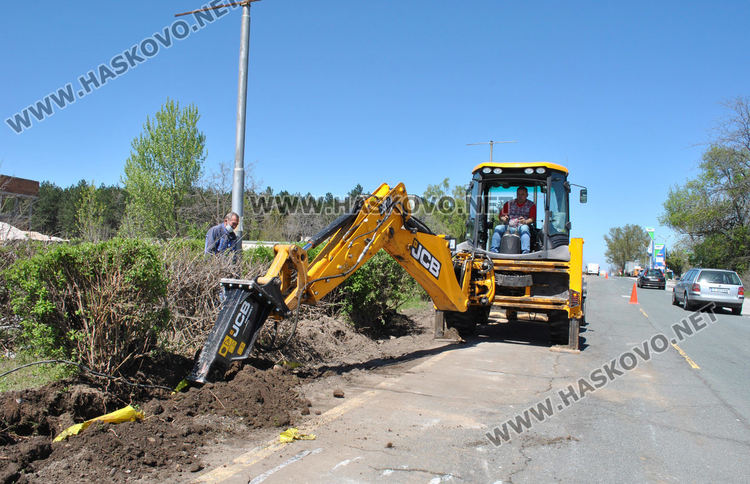 "Екопрогрес" изгражда осветление в Хасково по пътя към Димитровград