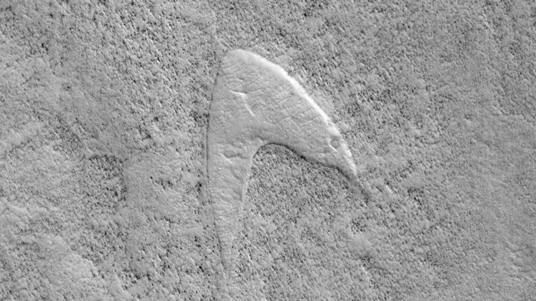 логото на „Стар Трек“