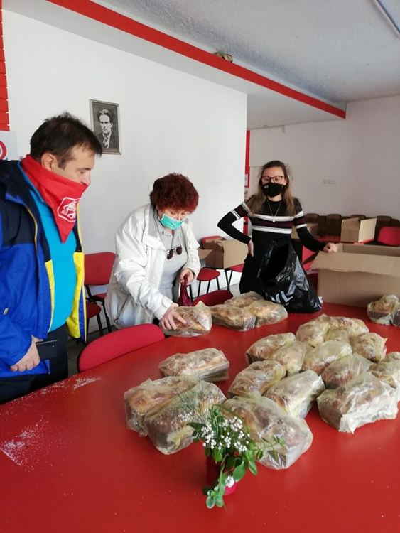 БСП с инициативата "Солидарен Великден" в Кърджали