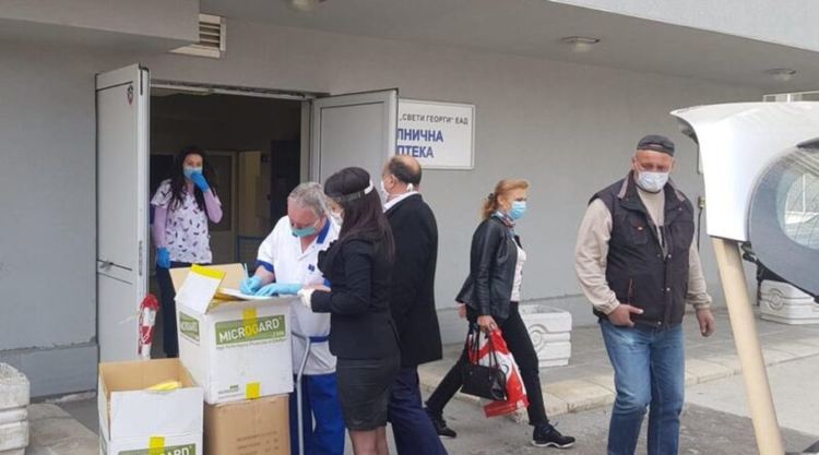 Областният щаб с дарение за болниците, Ротари в Асеновград – за полицията в града