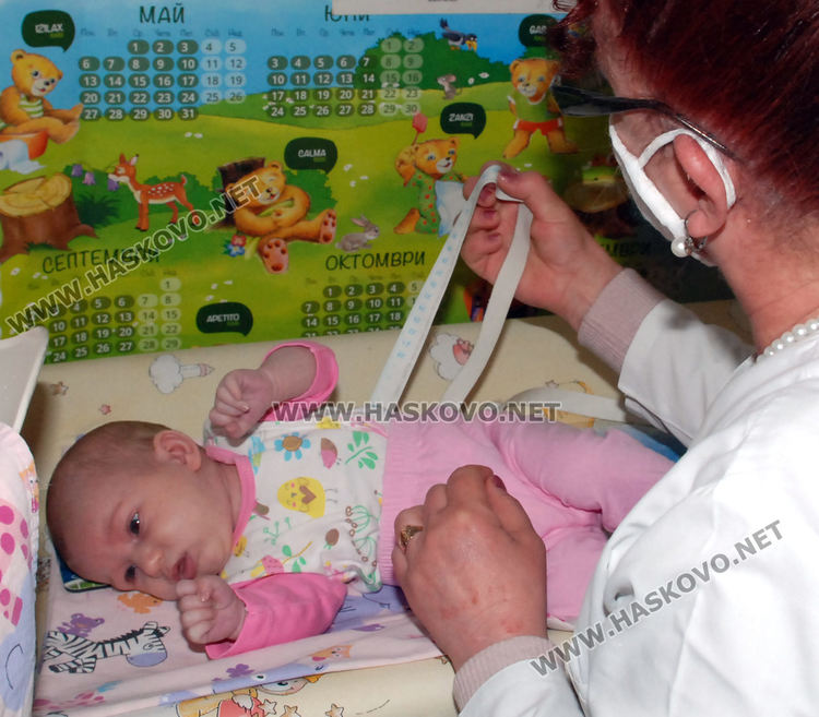 Първите бебета минаха консултации в Хасково след отпадане на забраната