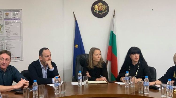 42 са случаите на COVID-19 в Пловдивско, свободните легла в болниците са 443