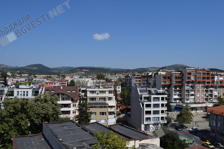 Слънчево и топло днес в Кърджали