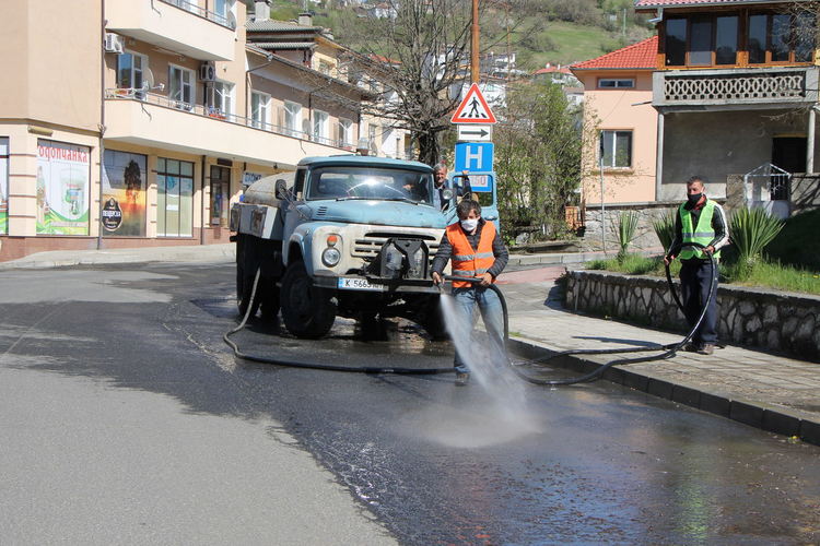 Пролетно измиване на улиците в Ардино