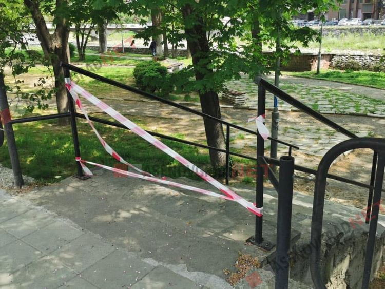 Знаци, маркировка и сигнални ленти в асеновградските паркове