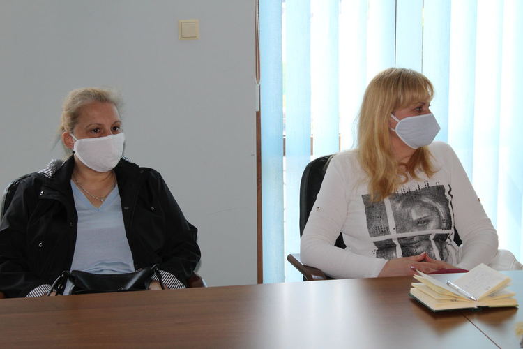 Учителките от градините започват дистанционна работа, не им се полага служебен отпуск