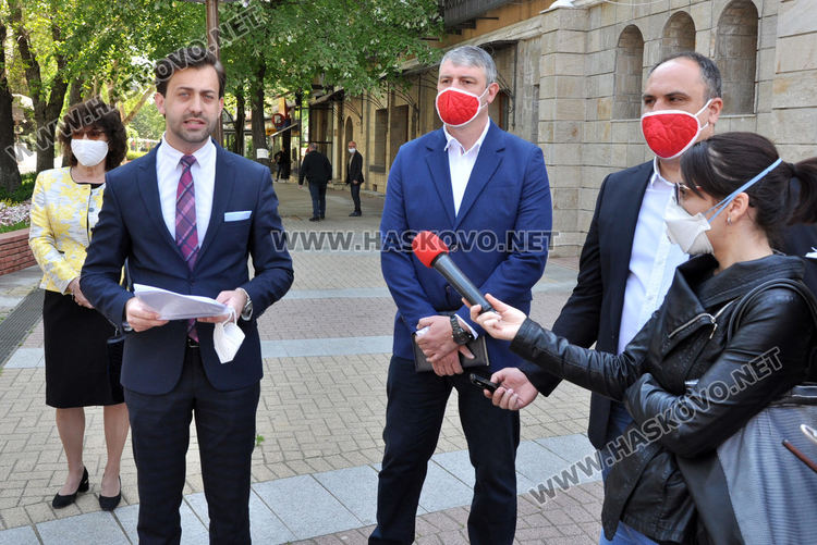 БСП с декларация за социално-икономически мерки, искат тестване на медици и полицаи