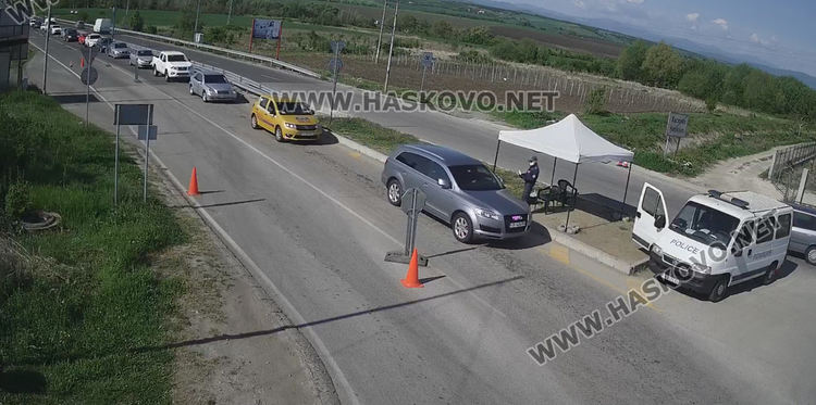 Засилени проверки на полицията в почивните дни