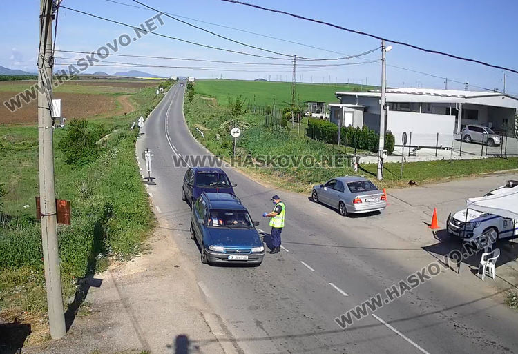 Засилени проверки на полицията в почивните дни